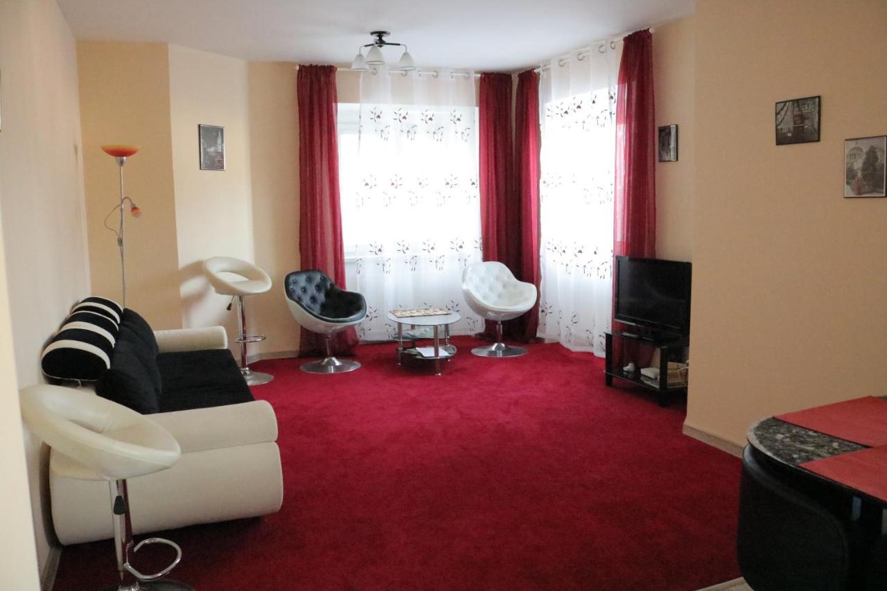 Apartments Vera Карлови Вари Екстериор снимка